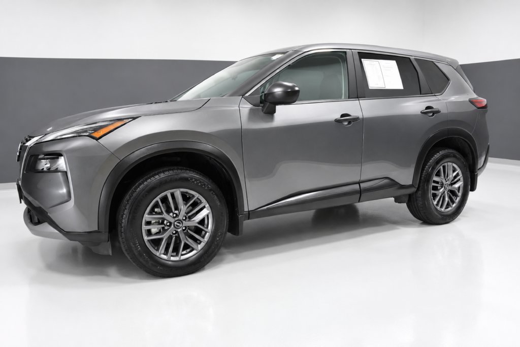 Certified 2023 Nissan Rogue S AWD/4WD image 2