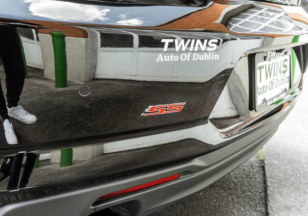 Used 2022 Chevrolet Camaro SS RWD image 38