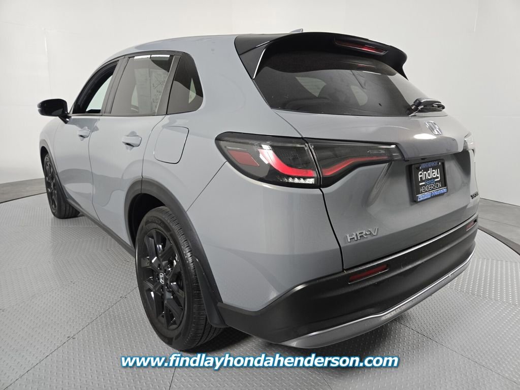 Certified 2025 Honda HR-V Sport image 4