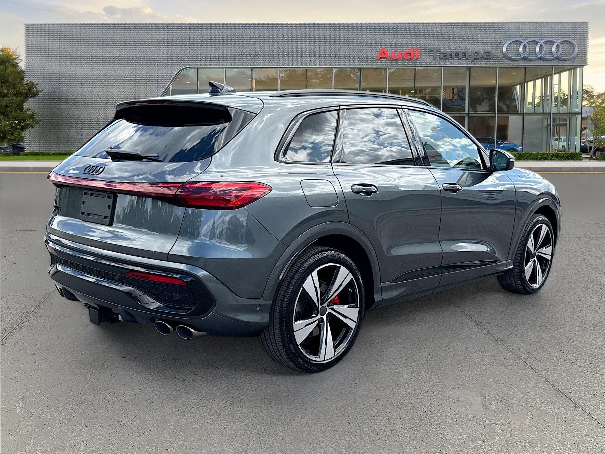 New 2026 Audi SQ5 Premium Plus AWD/4WD image 3