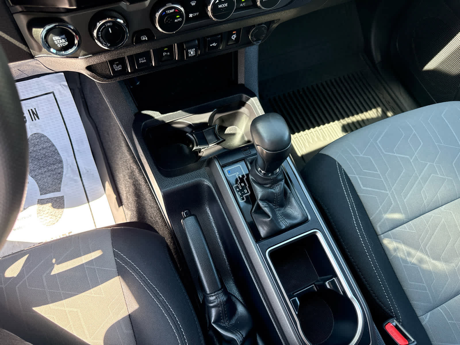 Used 2023 Toyota Tacoma TRD Off-Road w/ Technology Package image 20