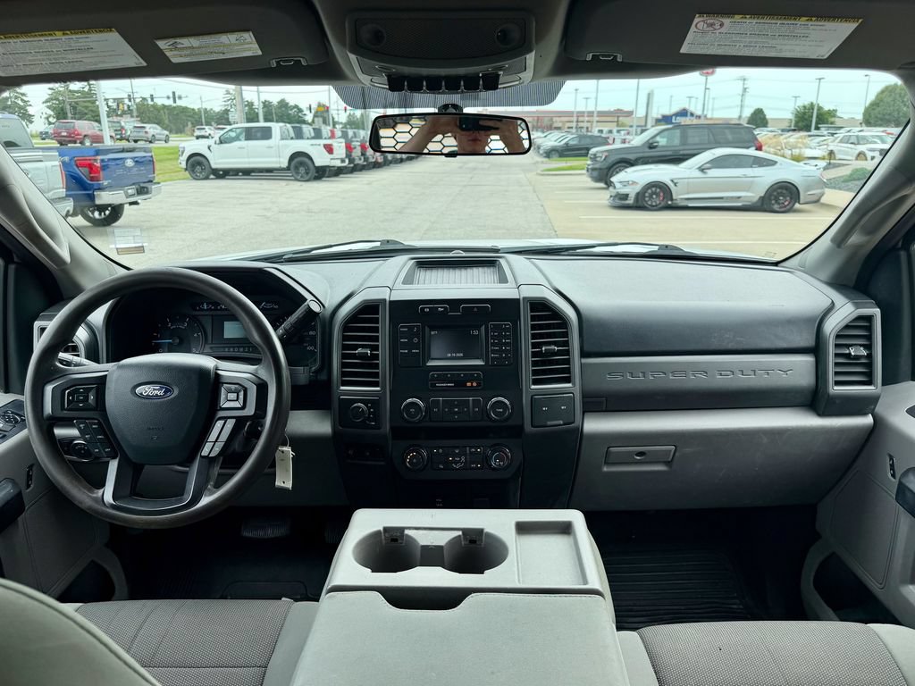 Certified 2019 Ford F550 4x4 Crew Cab Super Duty image 36