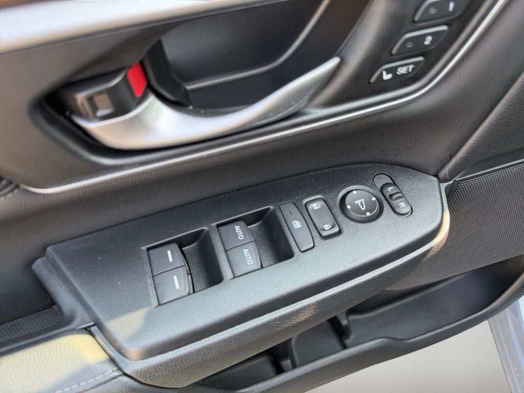 Used 2022 Honda CR-V Touring image 30