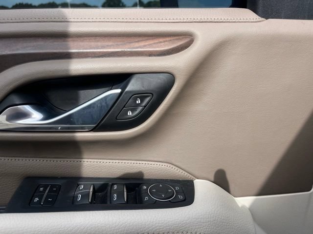 Used 2021 GMC Yukon XL Denali w/ Denali Ultimate Package AWD/4WD image 15