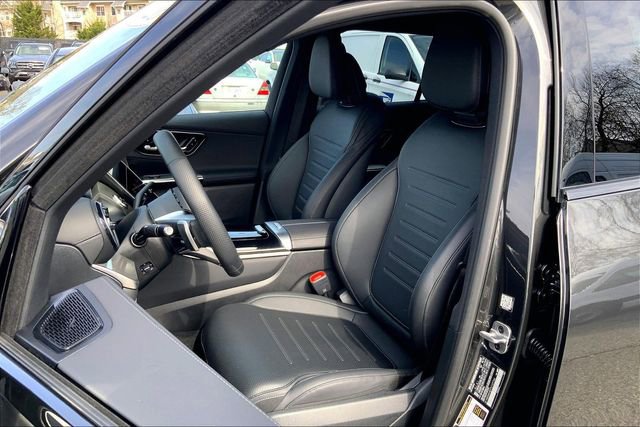 Used 2026 Mercedes-Benz GLC 300 4MATIC image 6