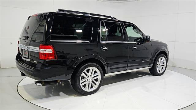 Used 2017 Ford Expedition Platinum RWD image 8
