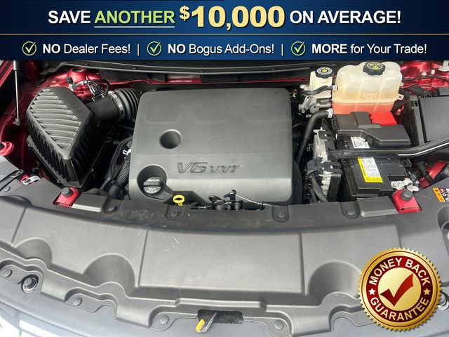 Used 2023 Chevrolet Traverse LT image 25