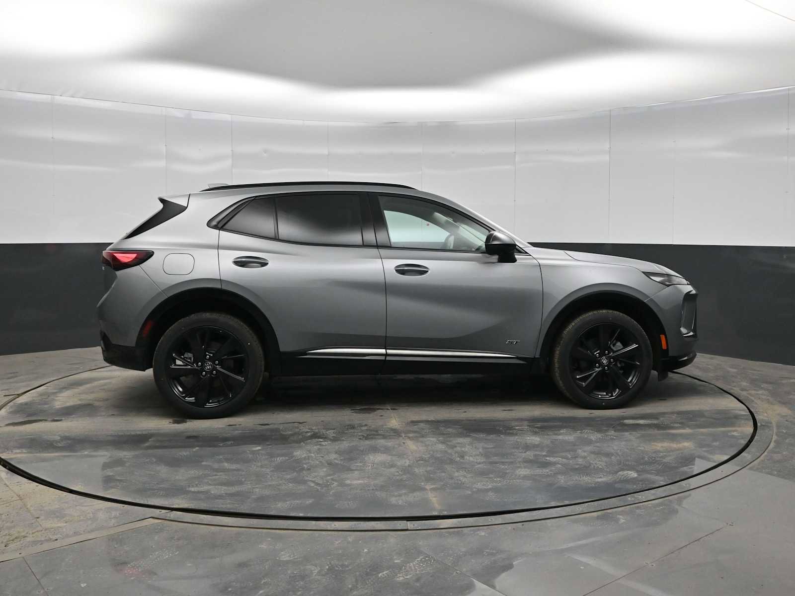 New 2026 Buick Envision Sport Touring image 9