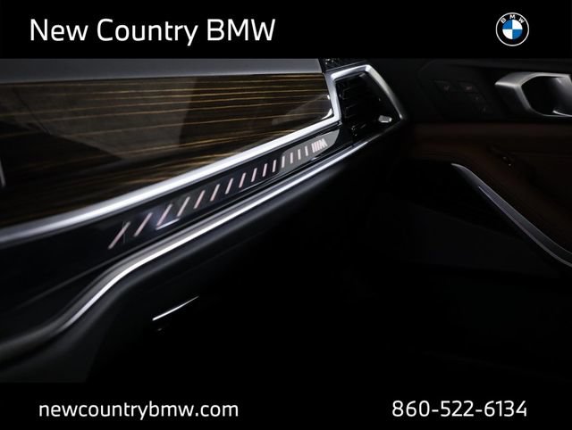 Used 2026 BMW X7 M60i AWD/4WD image 17