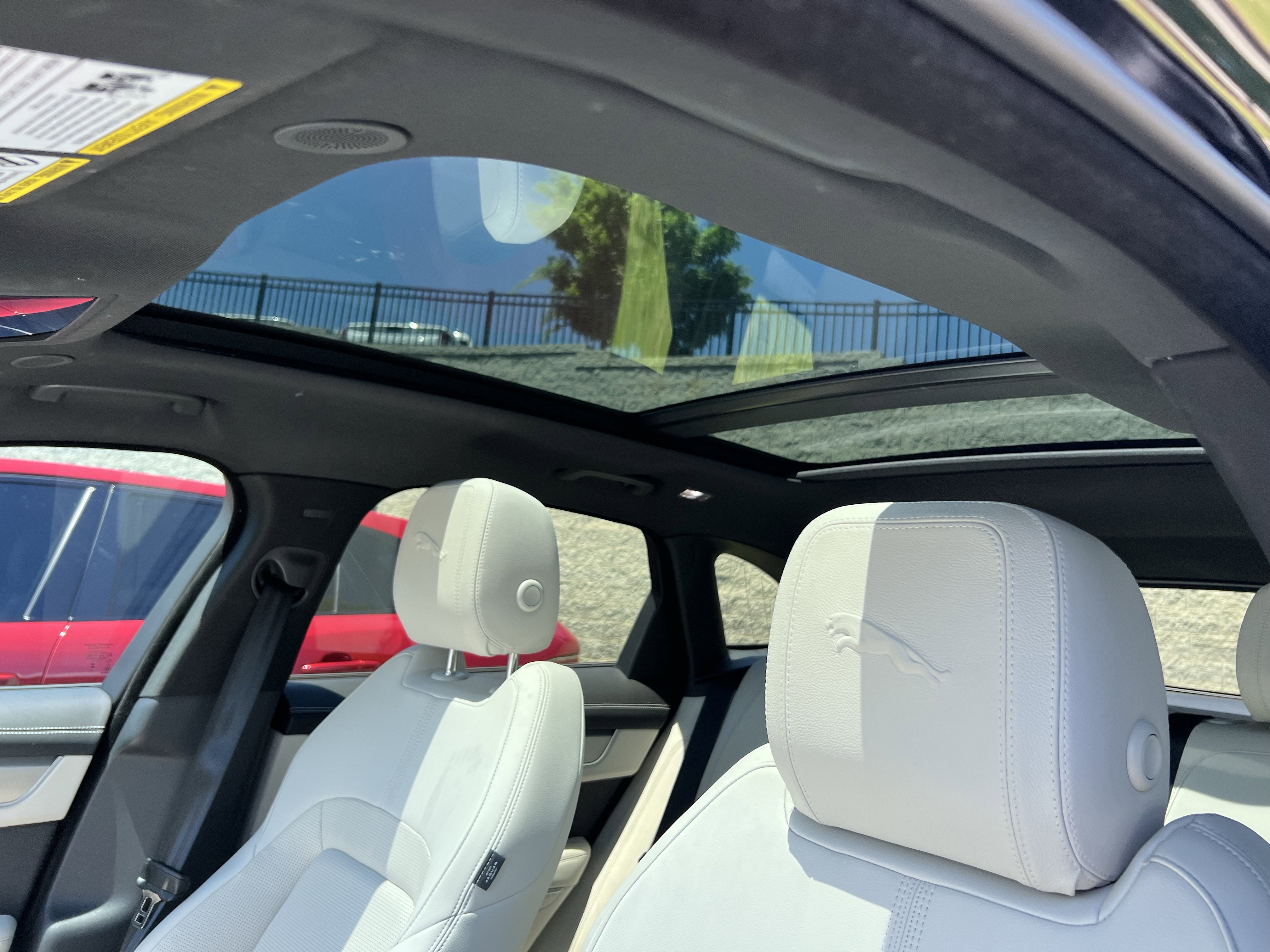 Used 2026 Jaguar F-PACE R-Dynamic S AWD/4WD image 18