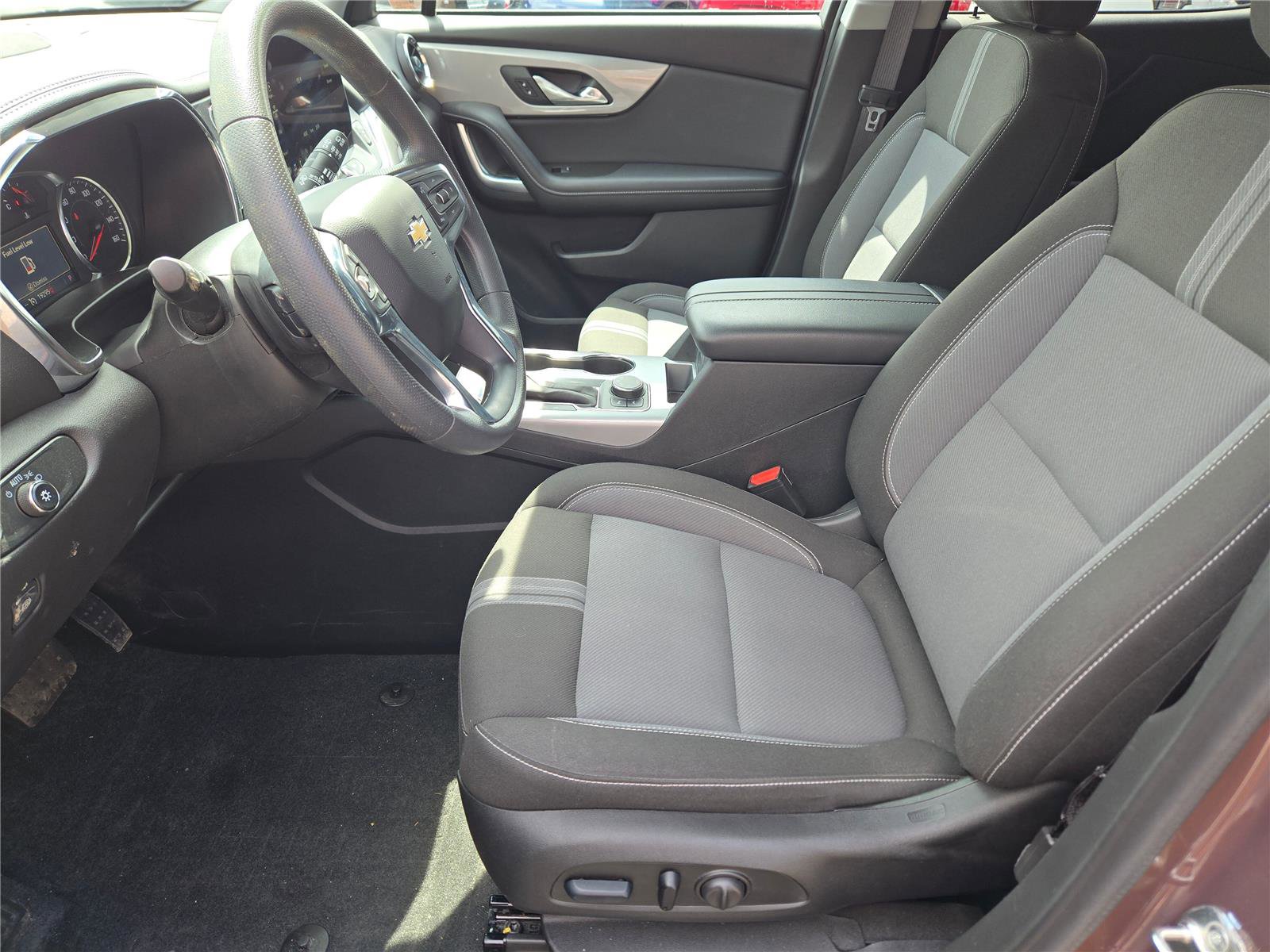 Used 2024 Chevrolet Blazer LT w/ Driver Confidence Package image 16