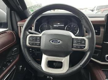 Used 2024 Ford Expedition Limited image 21