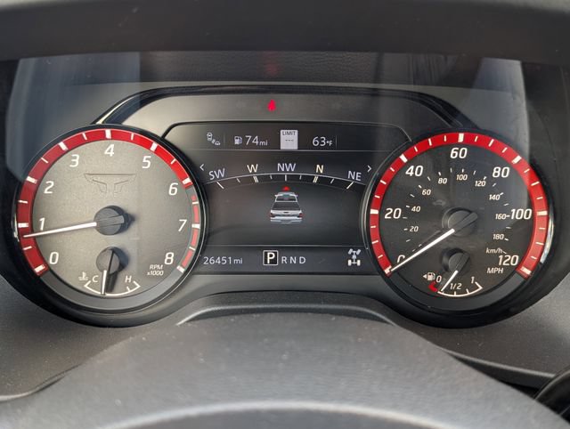Used 2024 Nissan Titan PRO-4X w/ Pro-4x Convenience Package AWD/4WD image 25