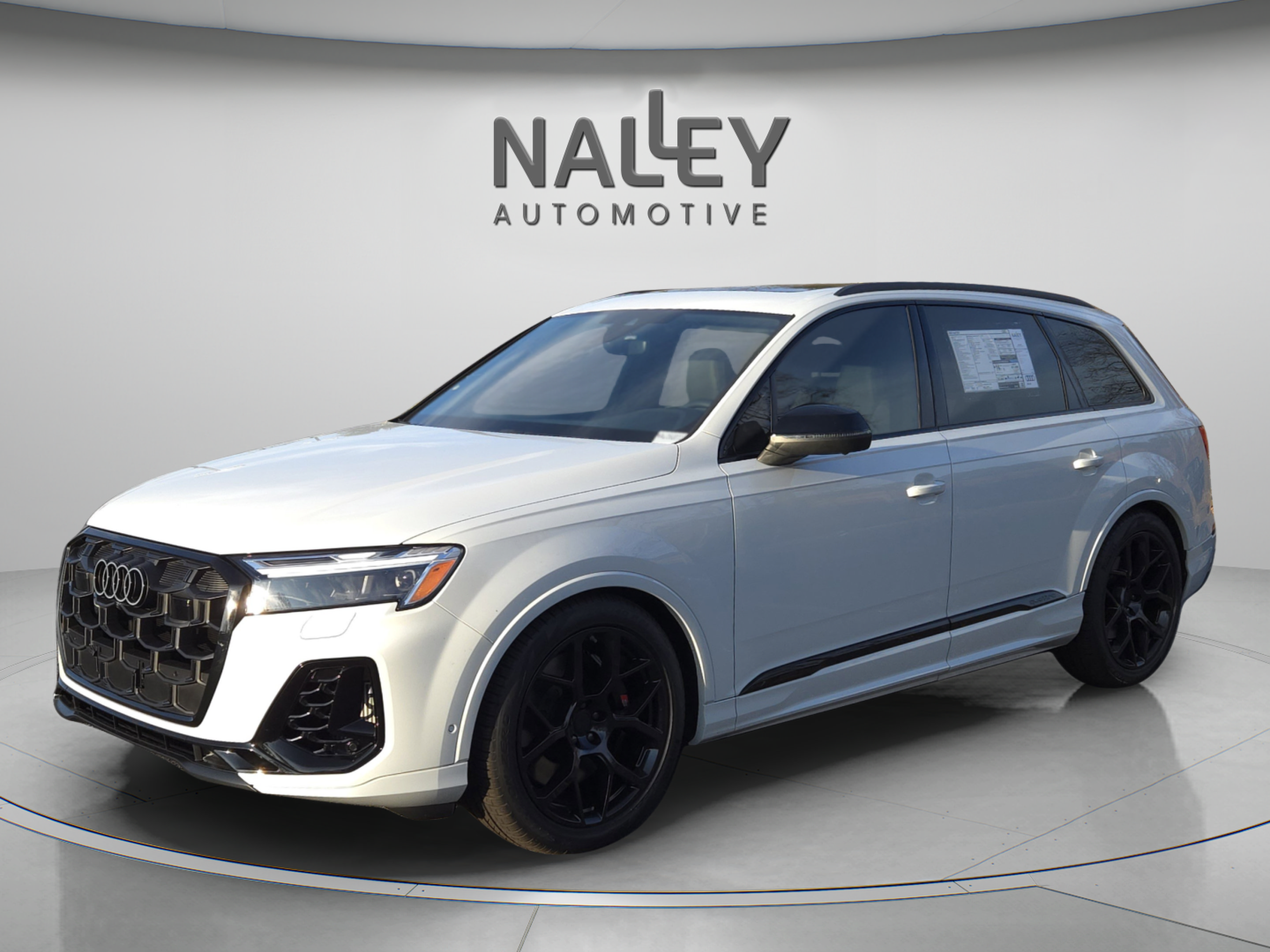 New 2026 Audi SQ7 Premium Plus AWD/4WD image 2