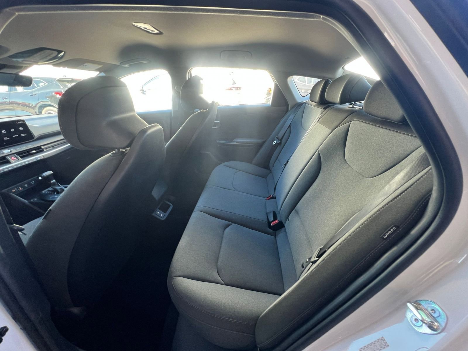 Used 2025 Kia K4 FWD image 25