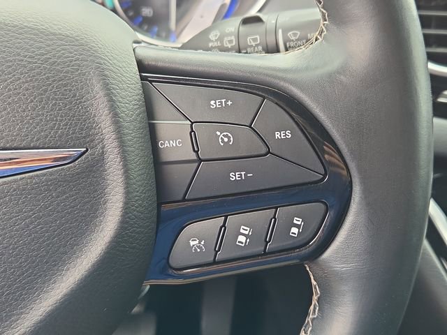 Used 2019 Chrysler Pacifica Touring Plus w/ Advanced Safetytec Group image 26