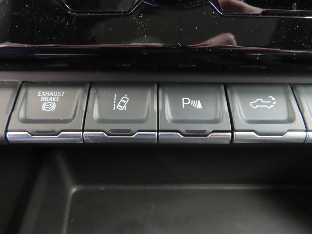 Used 2025 GMC Sierra 2500 AT4 w/ Technology Package AWD/4WD image 77