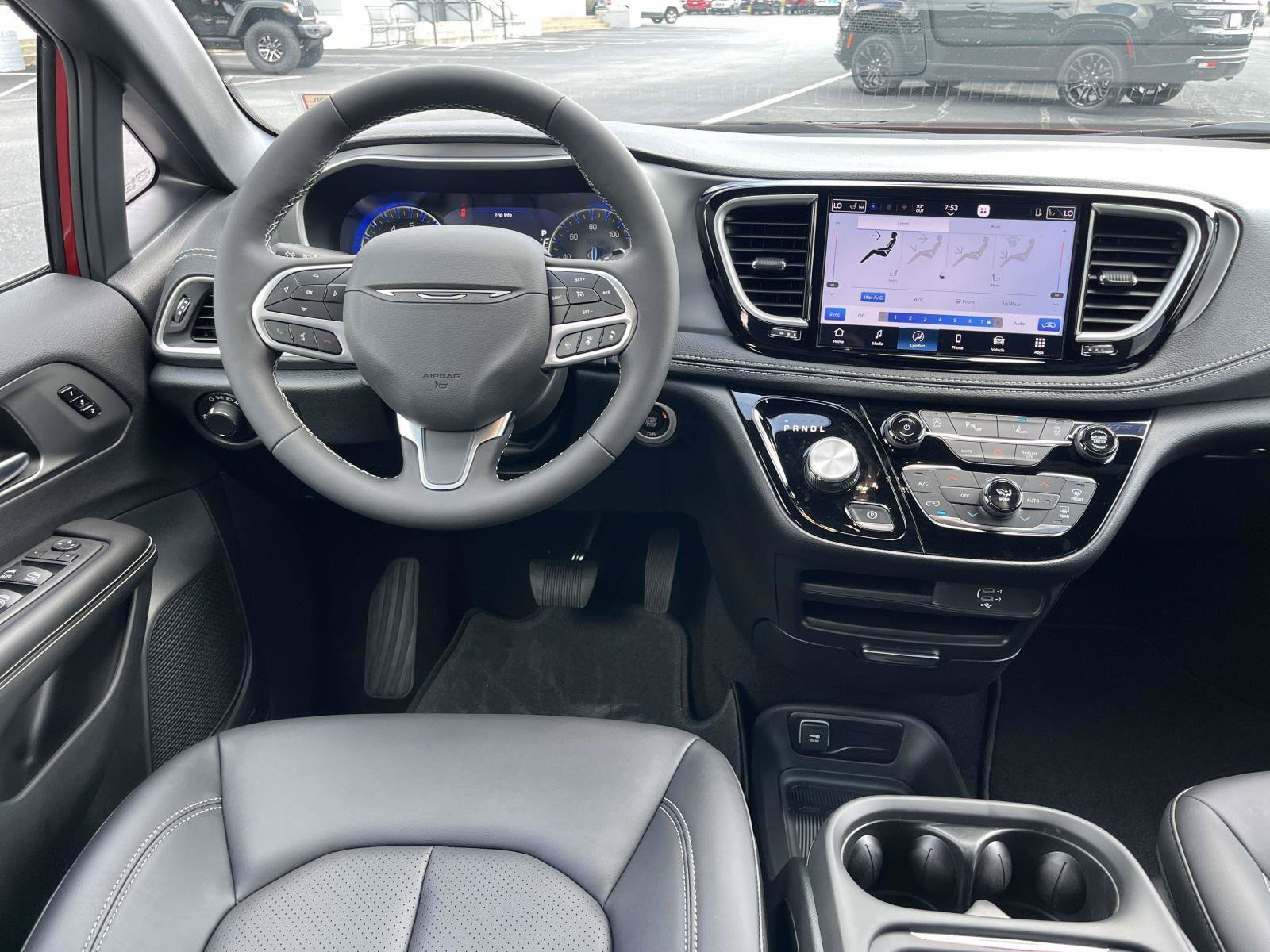 New 2027 Chrysler Pacifica Select FWD image 6