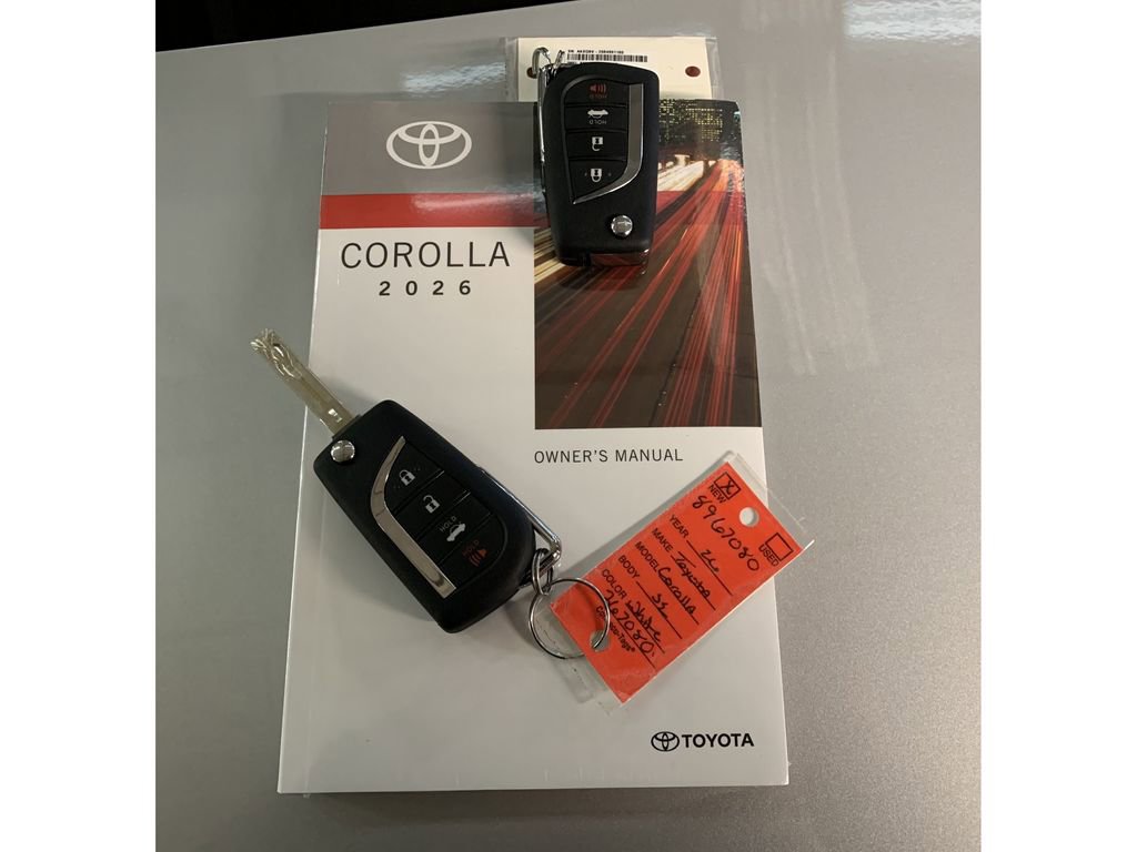Used 2026 Toyota Corolla SE FWD image 9
