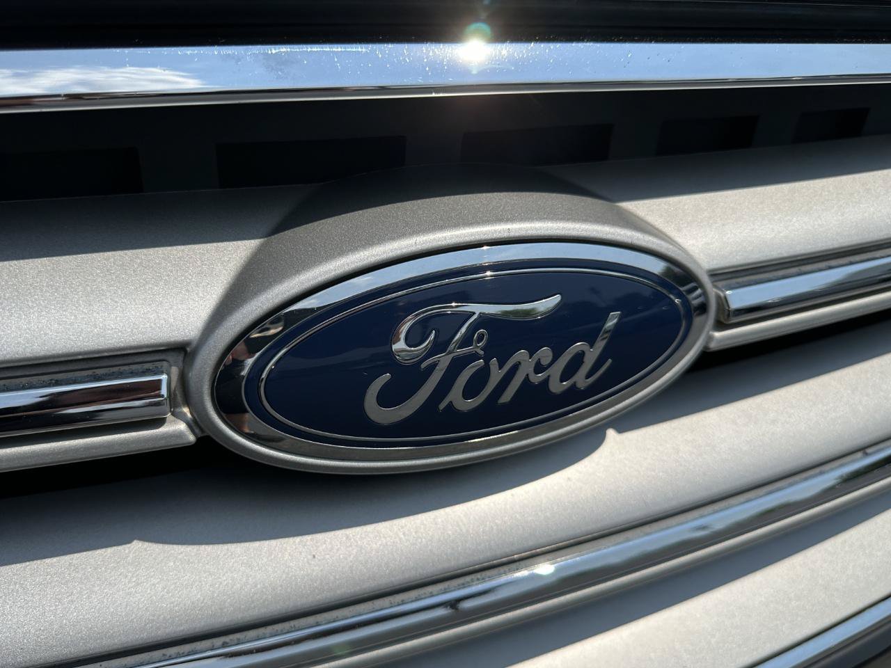 Used 2019 Ford Escape SEL AWD/4WD image 22