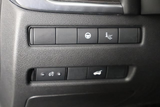 Used 2023 Nissan Rogue Platinum w/ Platinum Premium Package FWD image 22