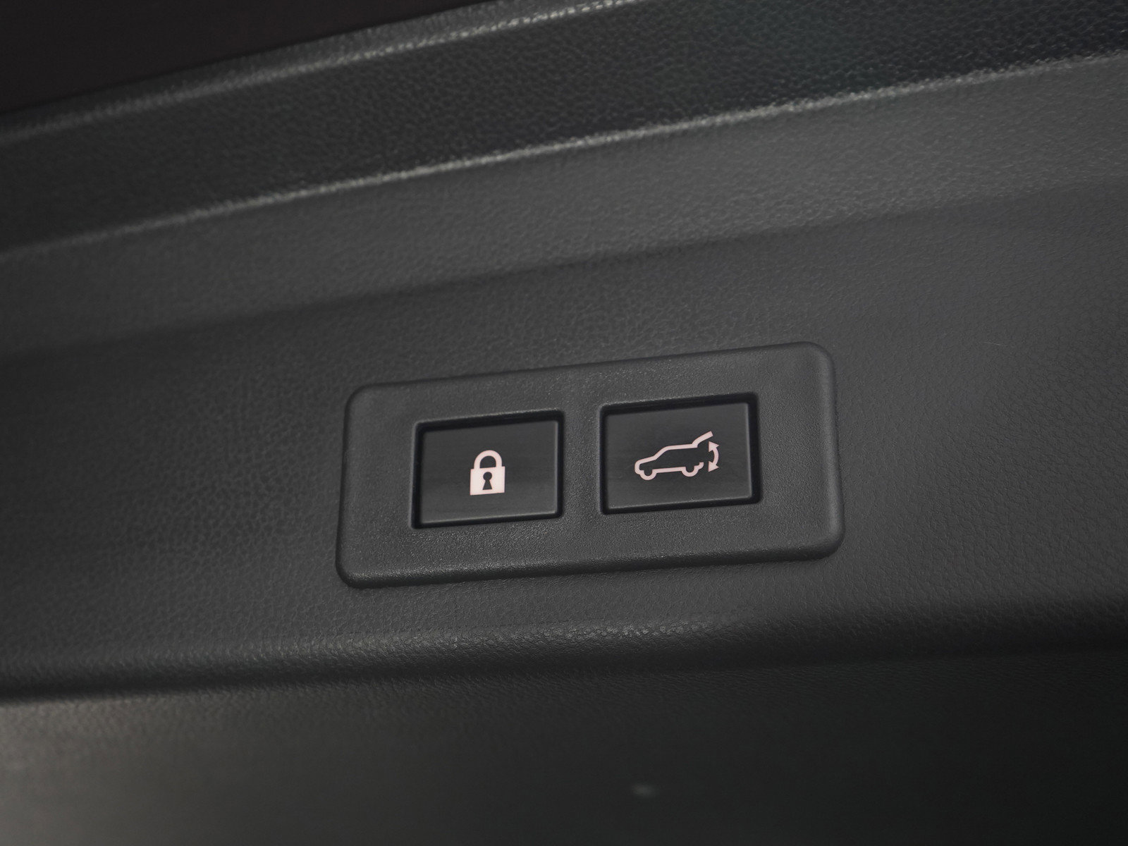 Used 2023 Subaru Ascent Touring AWD/4WD image 11