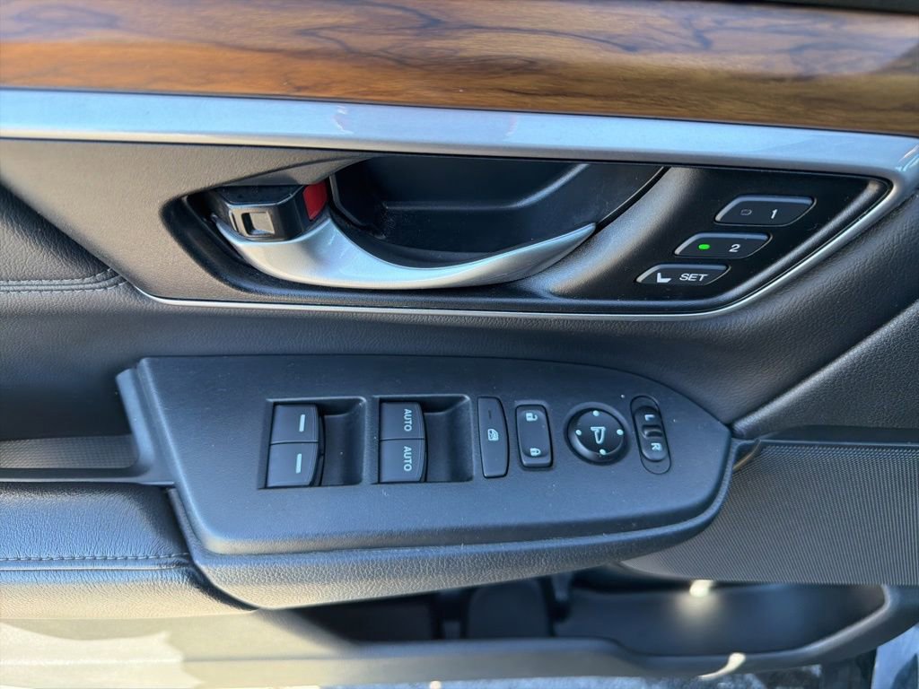 Used 2018 Honda CR-V EX-L image 12