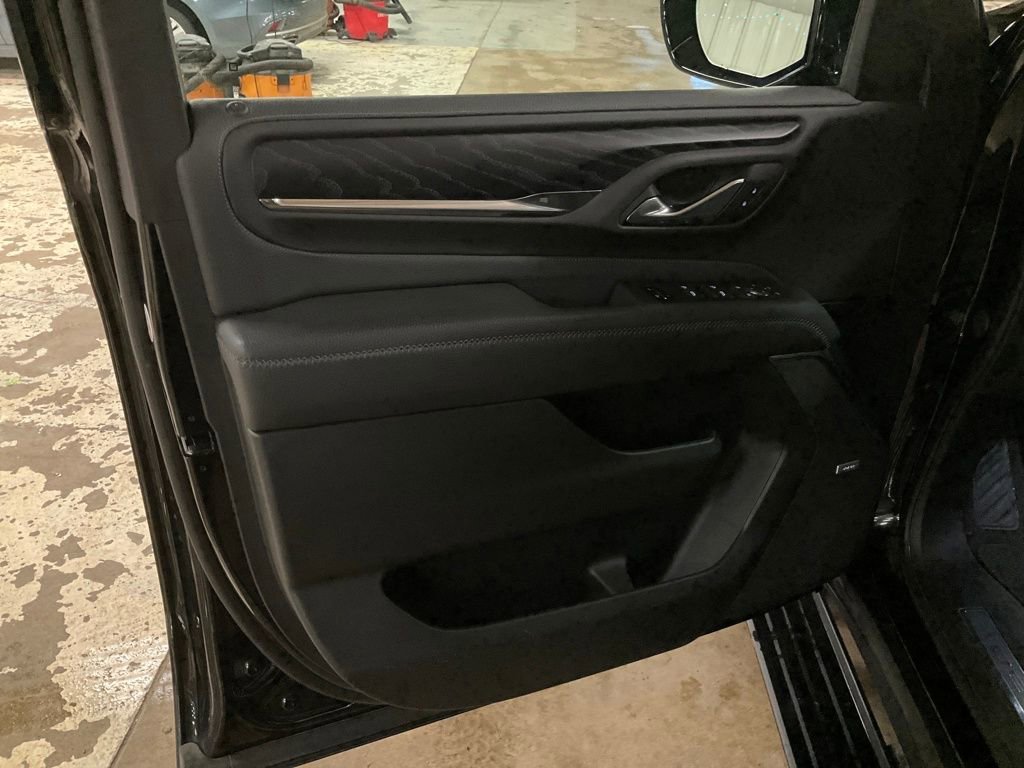 Certified 2023 GMC Yukon Denali w/ Denali Reserve Package image 11