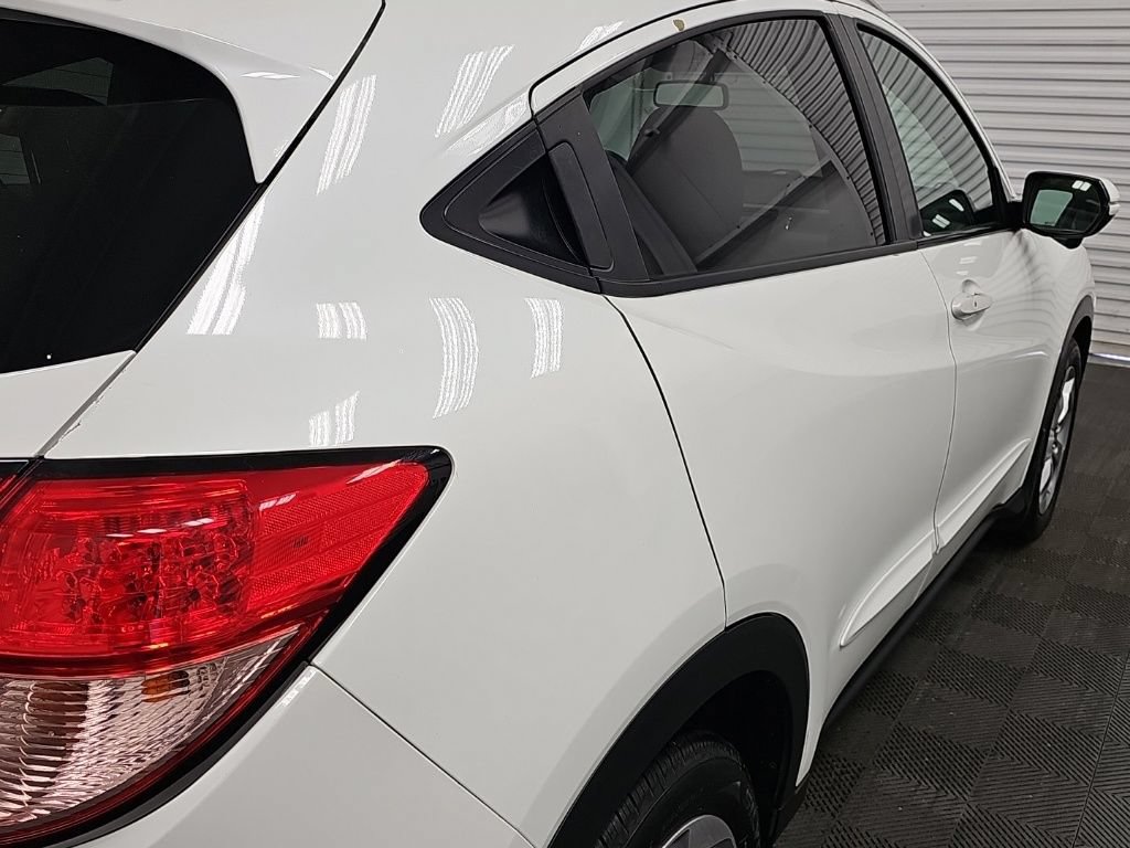 Used 2017 Honda HR-V EX-L image 10