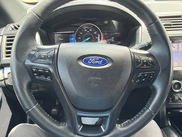 Used 2019 Ford Explorer XLT w/ Equipment Group 201A AWD/4WD image 27