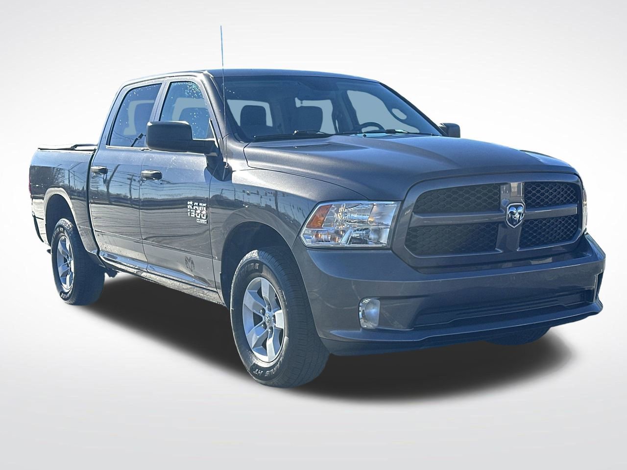 Used 2019 RAM 1500 Express image 26