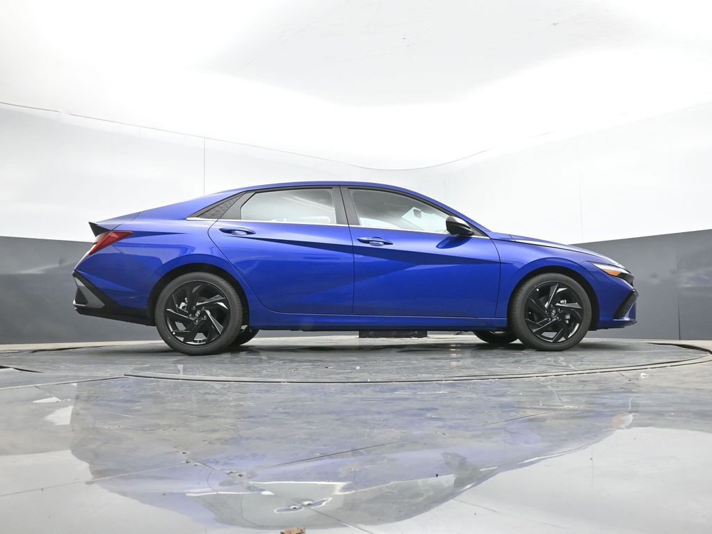 New 2026 Hyundai Elantra SEL Sport image 14