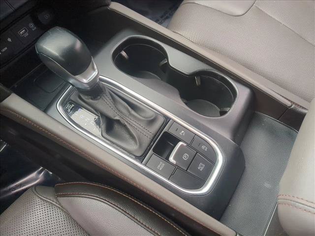 Used 2020 Hyundai Santa Fe SEL FWD image 12