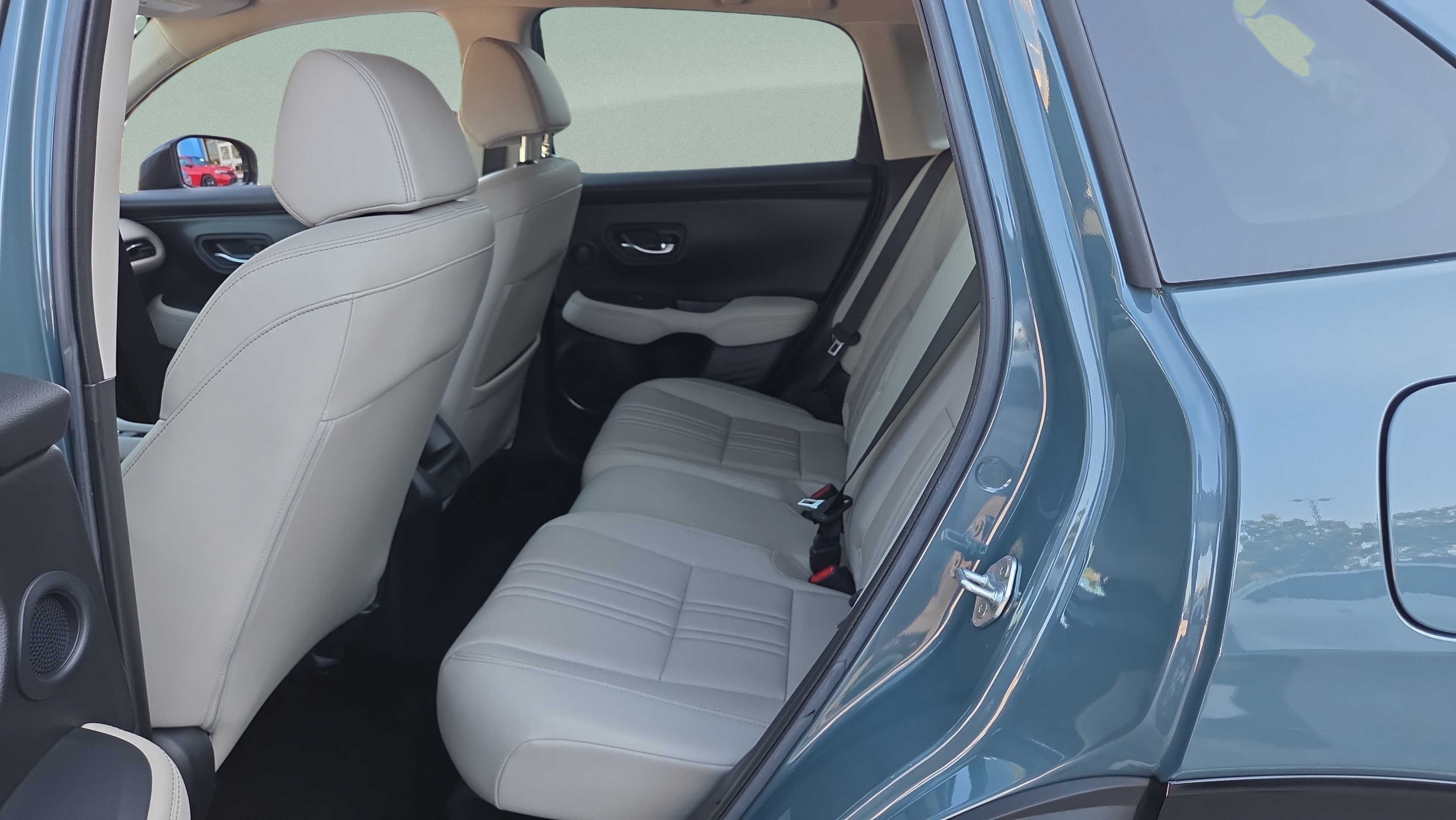 Certified 2023 Honda HR-V EX-L image 11