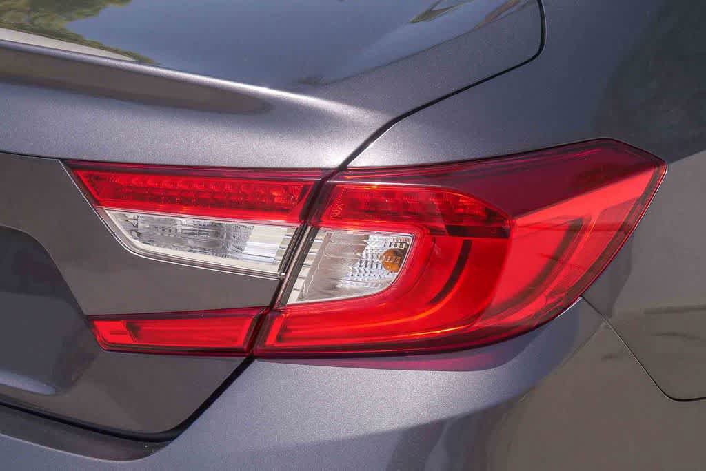 Used 2019 Honda Accord LX image 9