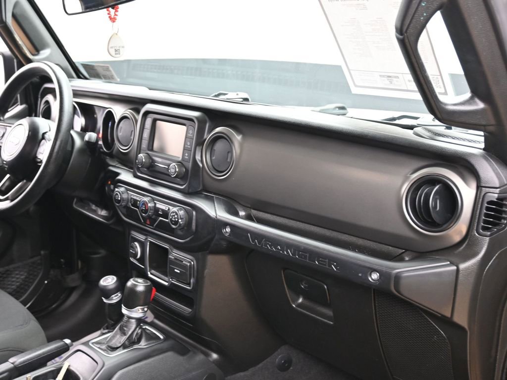 Used 2021 Jeep Wrangler Unlimited Sport image 31