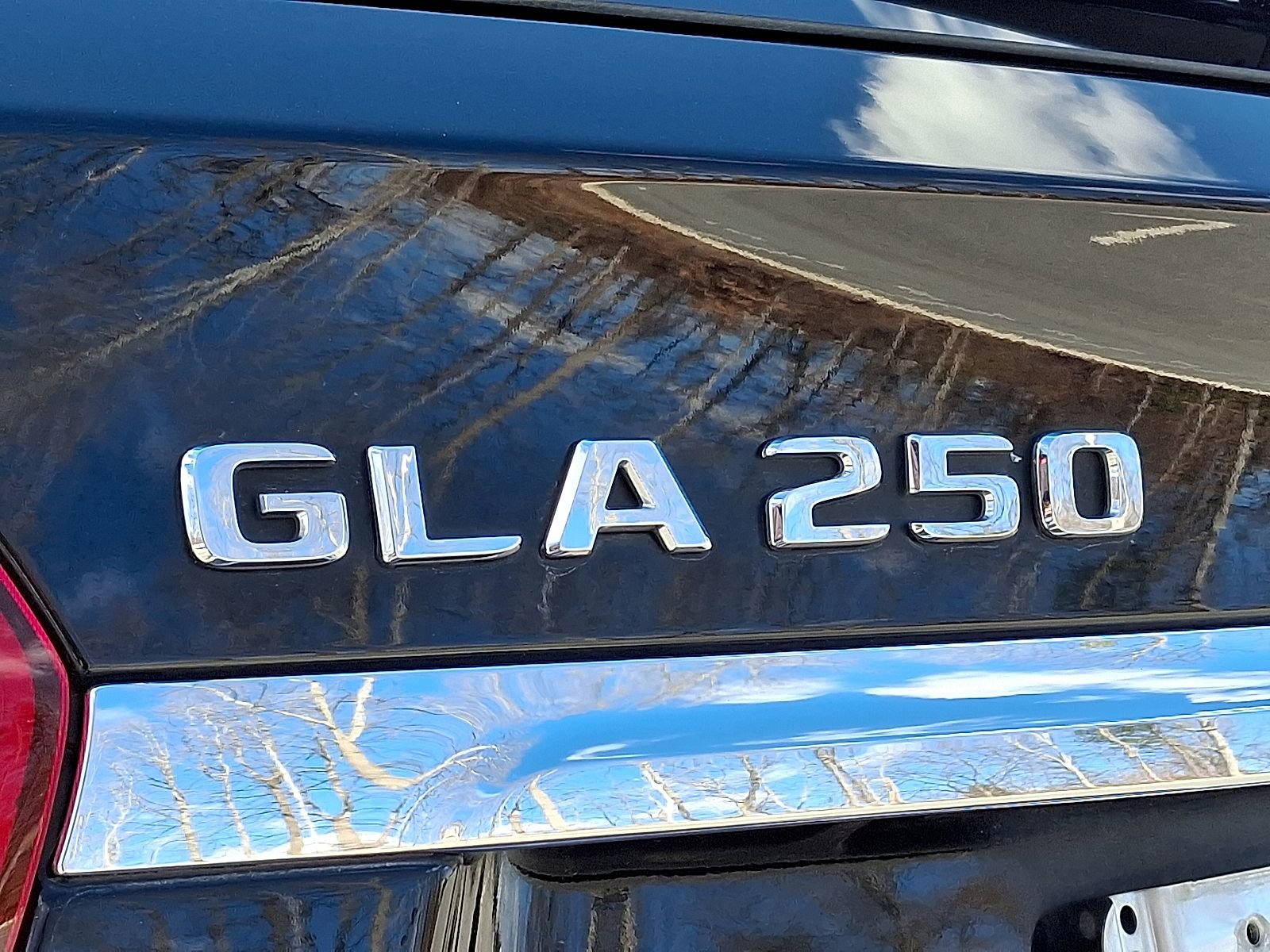 Used 2018 Mercedes-Benz GLA 250 image 31