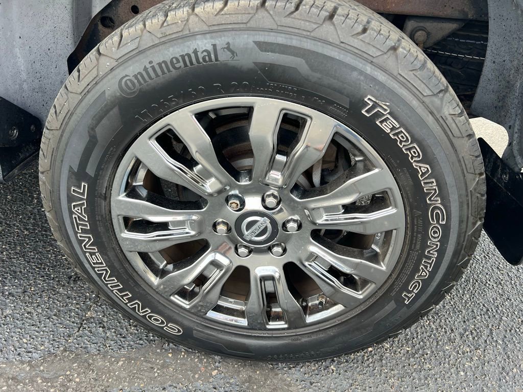Used 2016 Nissan Titan Platinum Reserve image 38