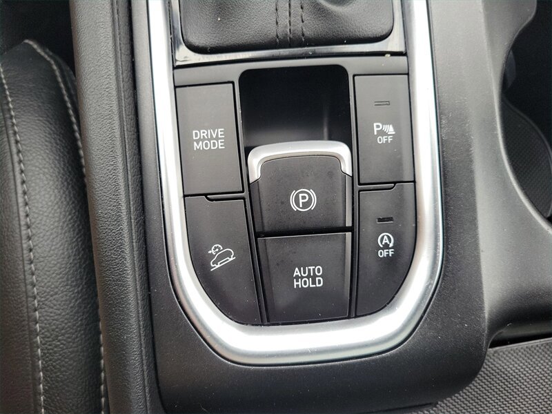 Used 2019 Hyundai Santa Fe Limited AWD/4WD image 31