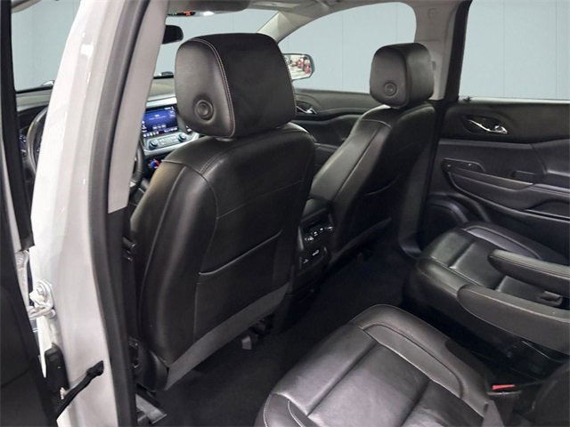 Used 2023 GMC Acadia SLT image 37
