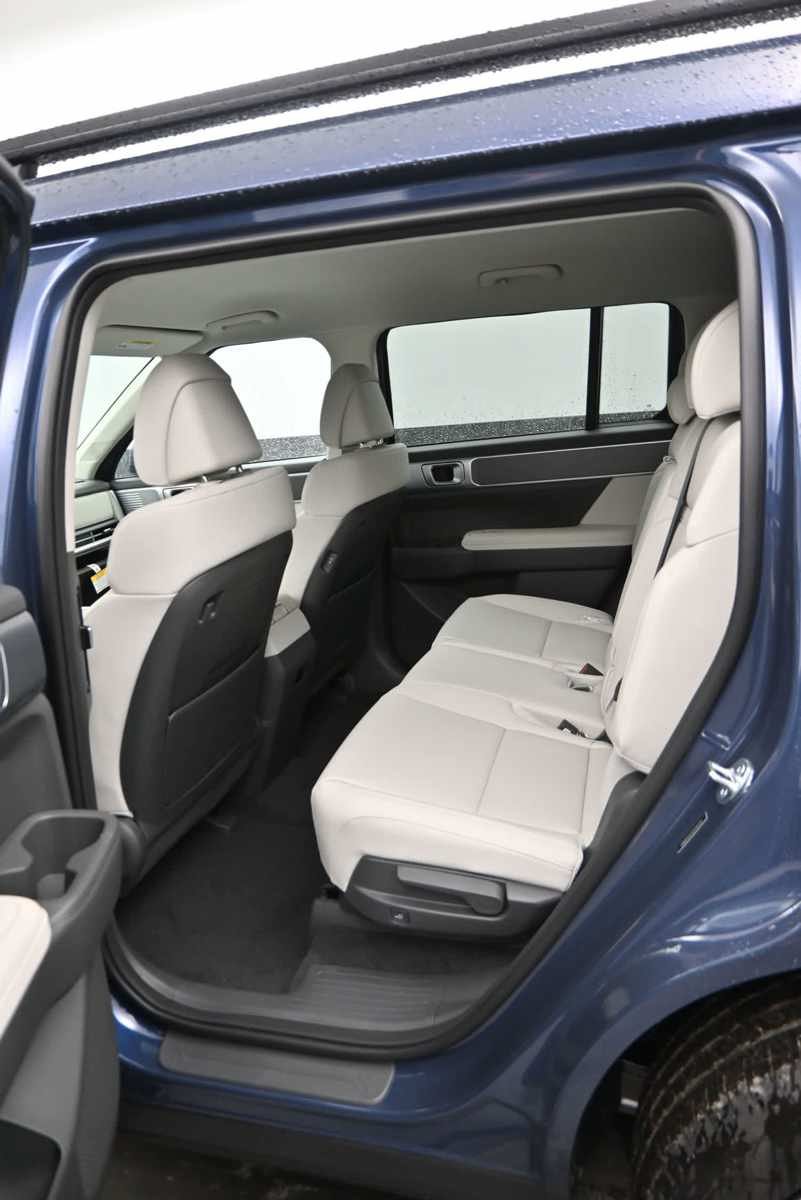 New 2027 Hyundai Santa Fe SEL AWD/4WD image 12