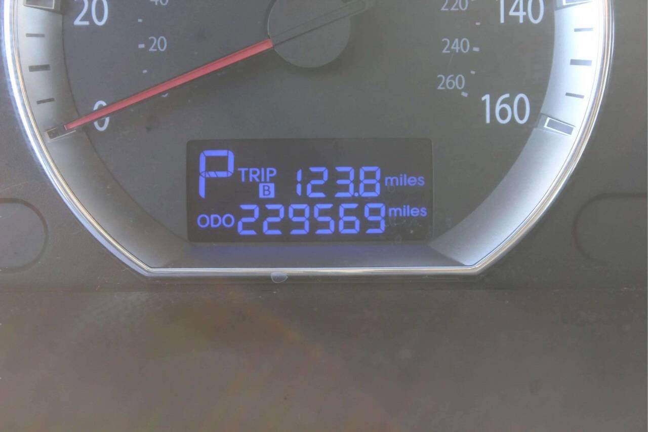 Used 2010 Hyundai Sonata GLS image 11