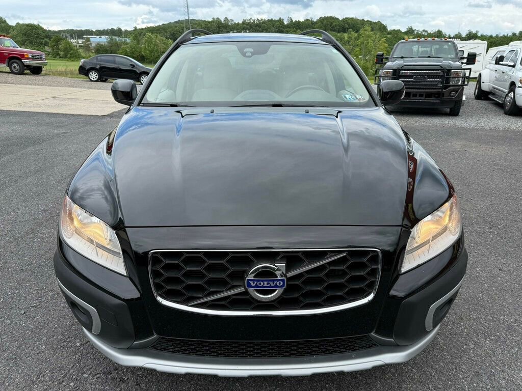 Used 2016 Volvo XC70 T5 Premier w/ Proximity Package image 8