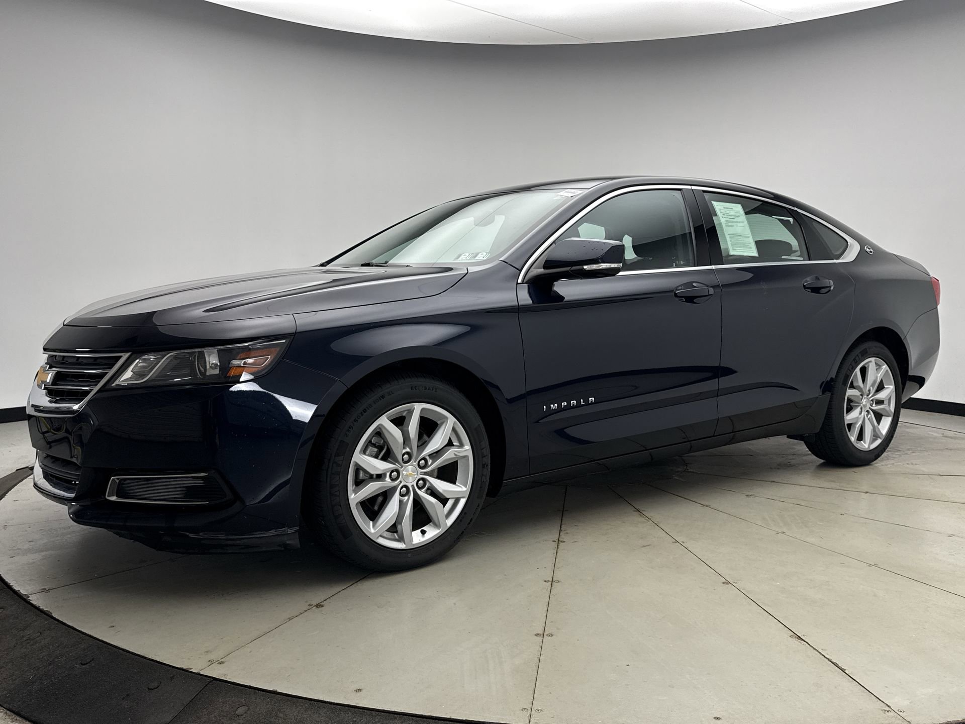 Used 2017 Chevrolet Impala LT w/ Convenience Package image 1