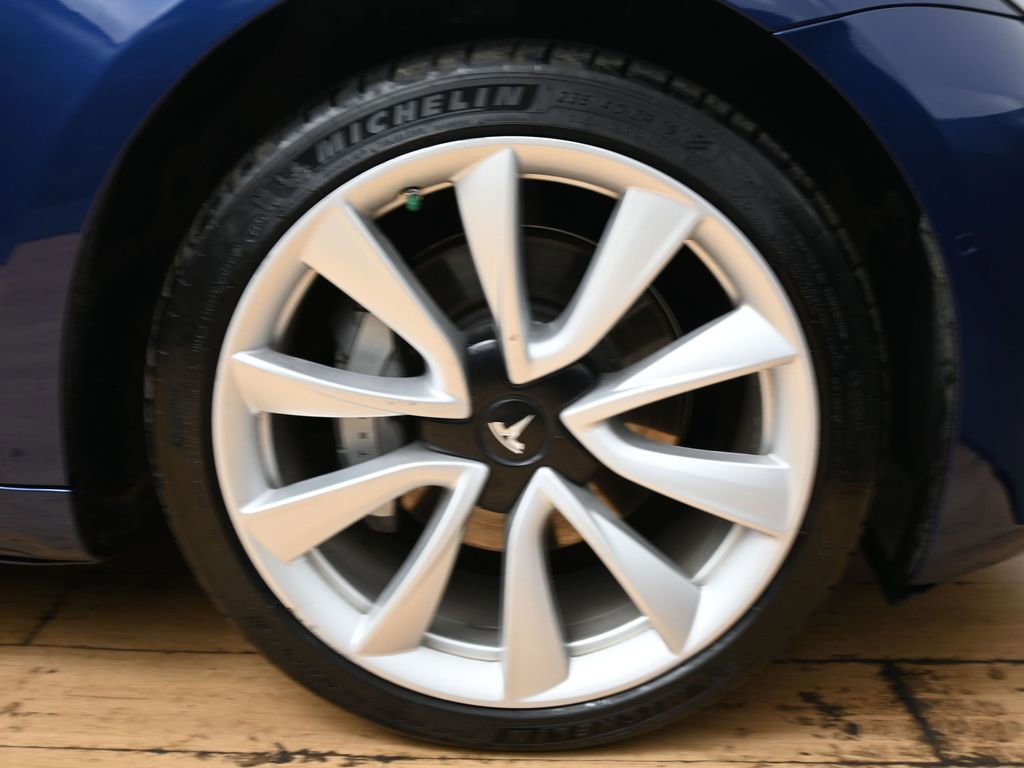 Used 2017 Tesla Model 3 Long Range image 13