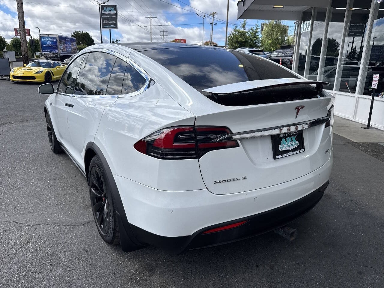 Used 2016 Tesla Model X Performance AWD/4WD image 5