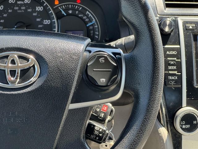 Used 2012 Toyota Camry LE image 22