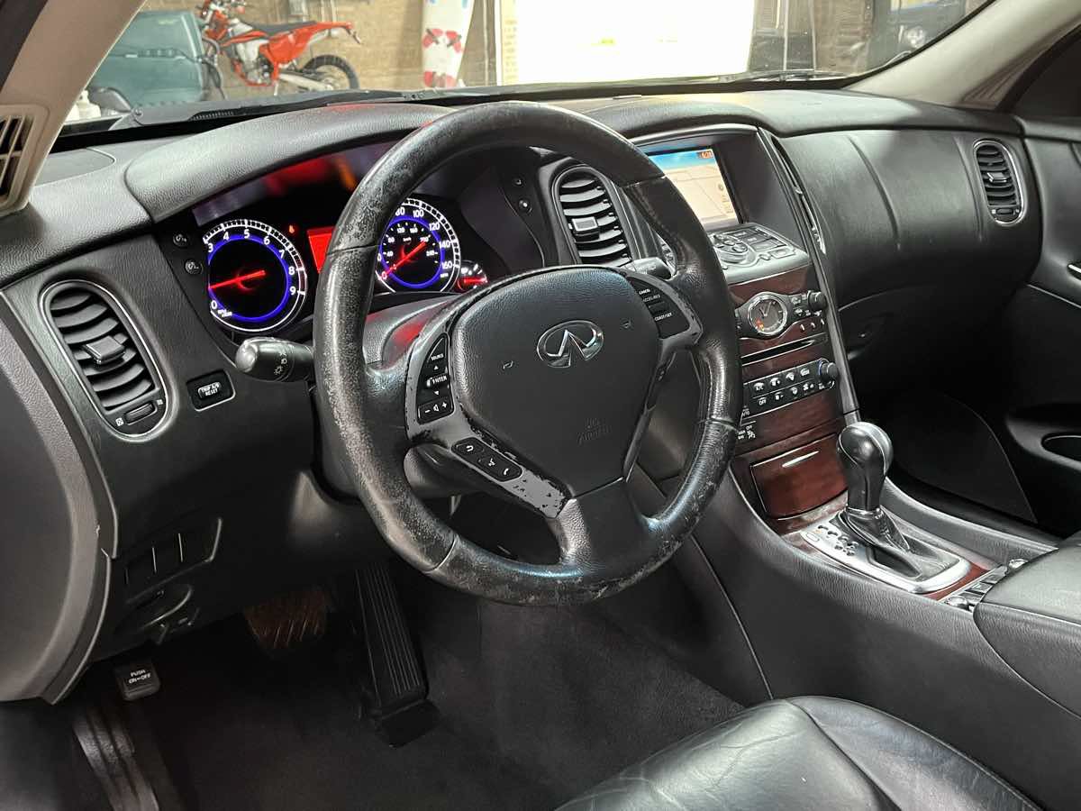 Used 2010 INFINITI EX35 Journey AWD/4WD image 16