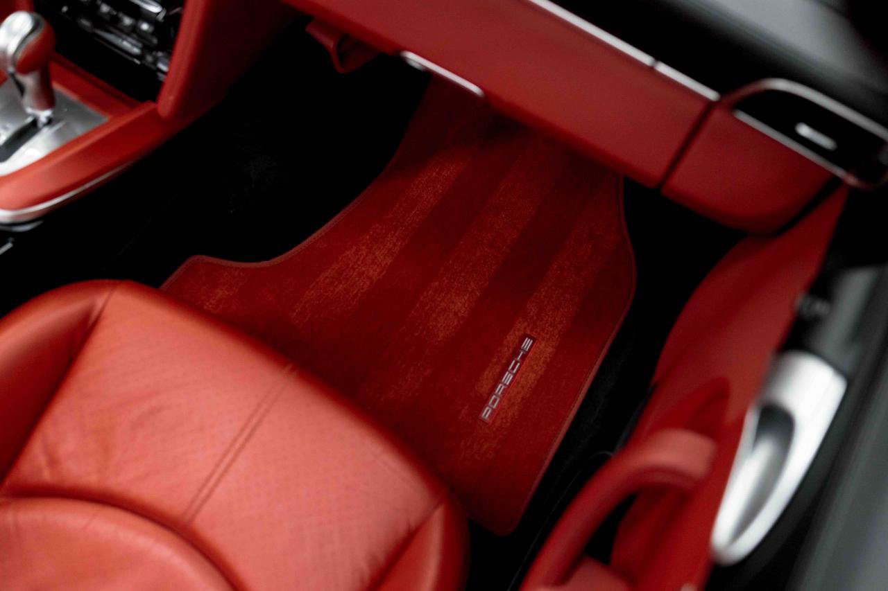 Used 2008 Porsche 911 Turbo AWD/4WD image 54