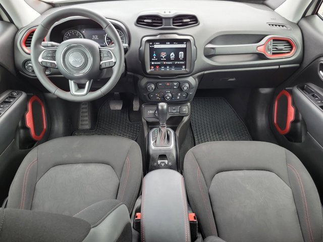 Used 2023 Jeep Renegade Trailhawk AWD/4WD image 15